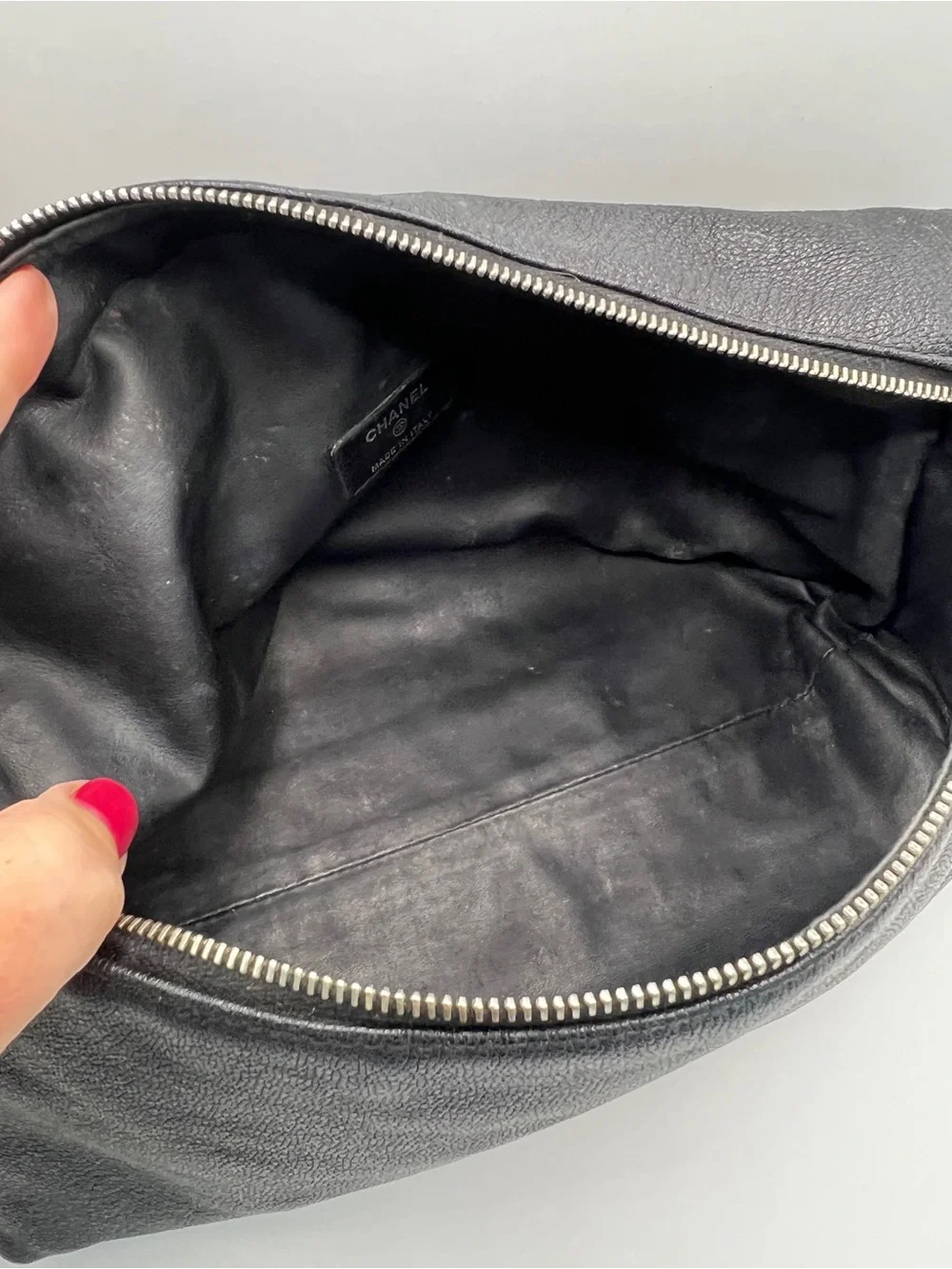 CHANEL Vintage Black Caviar Leather Large Toiletry Cosmetic Bag 11-Series